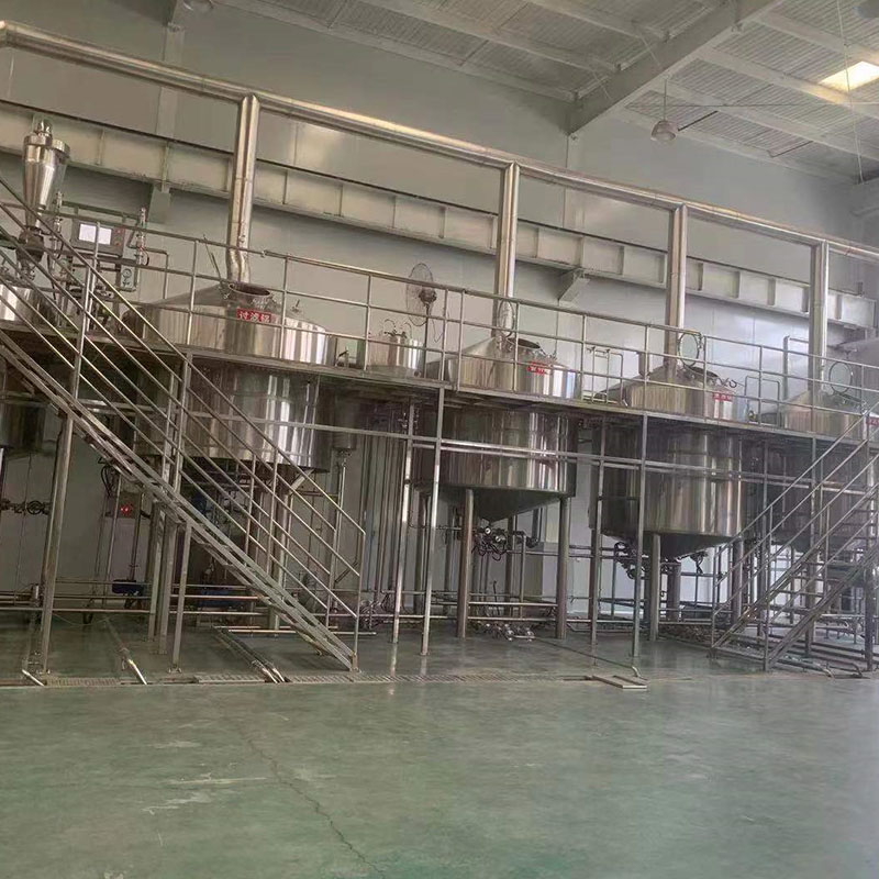 久治精酿啤酒设备厂—平面布置、设备设计、制造、调试、培训等一条龙服务_COPY